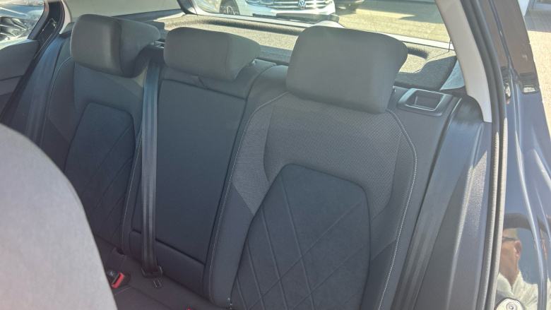 Volkswagen Golf 1.4 TSI eHybrid Style 5dr DSG Hatchback